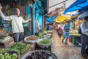 Himachal Pradesh Prints: Sabzi mandi, or vegetable market, Shimla, Himachal Pradesh