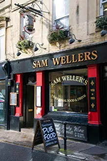 Pubs Prints: Sam Wellers traditional pub bar in Bath Somerset England