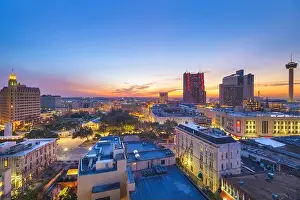 San Antonio, Texas, USA skyline at dusk from above