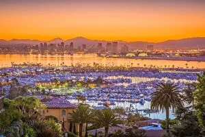 Images Dated 25th February 2016: San Diego, California, USA downtown cityscape at dawn