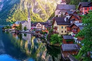 Scenic picture-postcard view of famous Hallstatt mountain village in the Austrian Alps