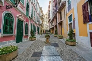 Images Dated 13th October 2017: Scenic street in the old town in Macau (Macao) near Ruins of St Paul's in Macau (Macao), China