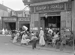 Voyages Prints: Sea voyage with MS Baloeran Description: Café with terrace in Cairo Annotation