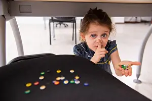 Joking Prints: Secondary school prank with sharp thumbtacks on chair