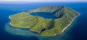 Caldera Prints: Seen from a bird's eye view
