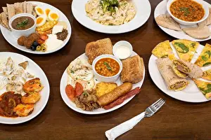 Wrap Prints: A selection of traditional English and Turkish Mediterranean foods