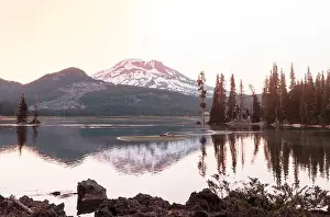 Landforms Prints: Serene beautiful lake in morning mountains, Oregon, USA