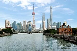 Images Dated 17th July 2016: Shanghai skyline with historical Waibaidu bridge, in Shanghai China