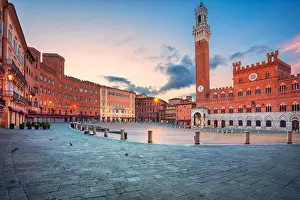 Siena. Cityscape image of Siena, Italy with Piazza del Campo during sunrise