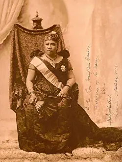 Toned Prints: Signed photograph of Liliuokalani