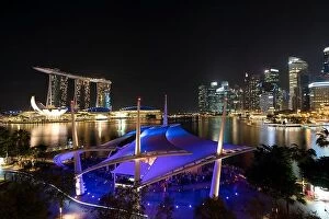 Images Dated 25th February 2017: Singapore business district skyline in night at Marina Bay, Singapore