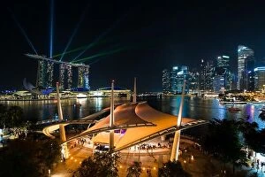 Images Dated 25th February 2017: Singapore Marina bay at night, Singapore city with light show is famous and beautiful show