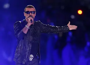 Sports Prints: Singer George Michael performs during the Closing Ceremony of the London 2012 Olympic Games at the Olympic stadium