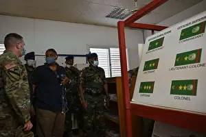 Kentucky Prints: Soldiers from the Armed Forces of Djibouti (FAD) show the “heart of the academy” to U