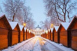 Images Dated 13th December 2021: Solomiya Krushelnytska Lviv State Academic Theatre of Opera and Ballet in winter time