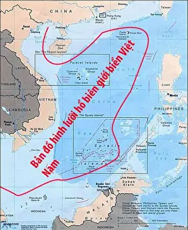 Taiwanese Prints: South China Sea: Map of the disputed Paracels Islands and Spratly Islands detailing the Vietnamese claim
