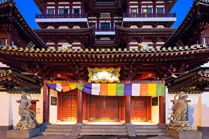 Illuminate Prints: South East Asia, Singapore, Chinatown, Buddha Tooth Relic temple