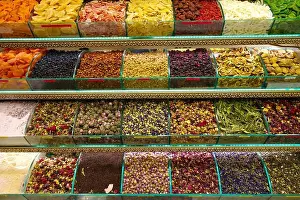 Green Tea Prints: stalls at the Spice Shop. snack shop. various, colorful, tropical and exotic spices