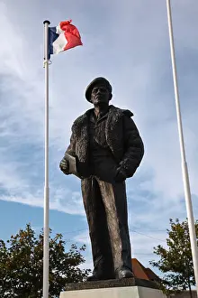 Upright Prints: Statue of Field Marshall Viscount Montgomery of Alamein ('Monty')