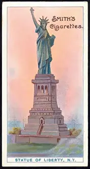 Colorfull Prints: Statue of Liberty - Vintage Cigarette Card Illustration