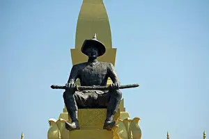 1500s Prints: statue of setthathirath, the 16th-century king of laos
