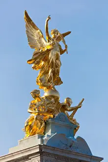 Heroic Prints: The statue of Winged Victory on the Victoria Memorial outside Buckingham Palace