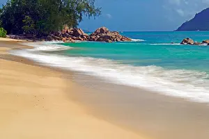 Anse Prints: Strand und Granitfelsen am Anse Possession, Langzeitbelichtung, Insel Praslin, Seychellen