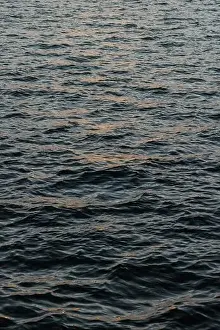 Textured Effect Prints: The stunning beauty of the ocean at sunset