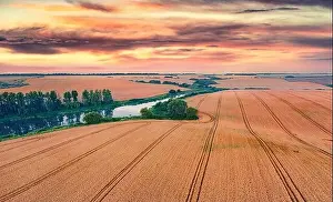 Ternopil Prints: Stunning sunrise on Ukrainian countryside