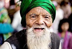 Old Man Prints: Sufi saint, Nizamuddin dargah (shrine), Delhi