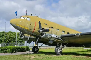 Armour Prints: Sultana Bomber Douglas C-47 Dakota