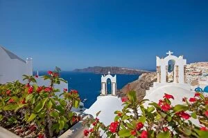 Images Dated 25th July 2021: Summer vacation panorama, luxury famous Europe destination. White architecture in Santorini, Greece