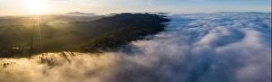 Images Dated 23rd April 2020: Sunrise illuminates the marine layer covering the entirety of San Francisco Bay