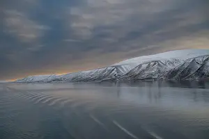 Northern Lights Prints: Sunset over Axel Heiberg island, Nunavut, Canadian Arctic, Canada, North America