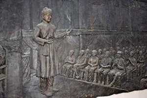 Blessed Prints: Swami Vivekananda addressing to youth on Sculpture wall relief at Padmavati Chowk Pune