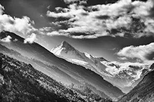 Valais Prints: Switzerland, Valais Canton, Val d'Herens