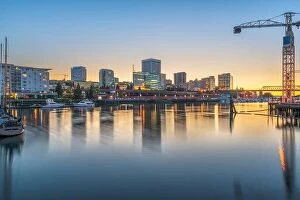 Images Dated 23rd June 2018: Tacoma, Washington, USA downtown skyline at dusk on Commencement Bay