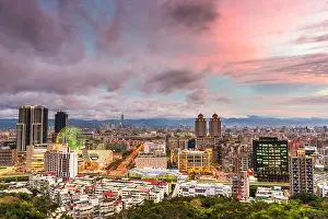 Taipei, Taiwan city skyline in the Xinyi District at twilight