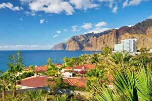 Images Dated 7th December 2014: Tenerife, Los Gigantes, Canary Islands, Spain