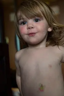 Diaper Prints: Toddler in diapers