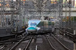 Bullet Prints: The Tohoku Shinkansen E5 series Hayabusa high-speed rail line arrives at Tokyo Station Japan