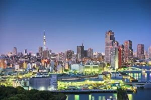 Images Dated 5th May 2017: Tokyo, Japan skyline on the Sumida River at blue hour