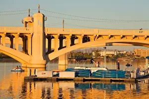 Paddle Prints: Town Lake & Mill Avenue Bridge, Tempe, Greater Phoenix Area, Arizona, USA