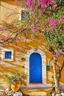 Images Dated 17th September 2017: Traditional greek house with bougainvillea blooming flowers, Assos village, Kefalonia Island, Greece