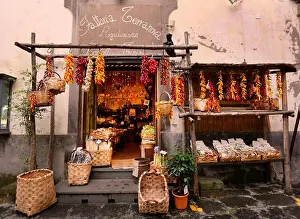 Amalfi Prints: TRADITIONAL ITALIAN FOOD SHOP, AMALFI COAST, ITALY