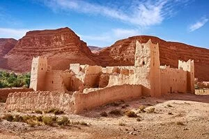 Images Dated 29th September 2022: Traditional Ksar in Ziz Valley, Errachidia, Morocco, Africa
