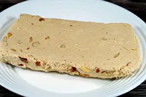Sunflower Prints: Traditional tahini halva with almonds or Halawa Tahiniya