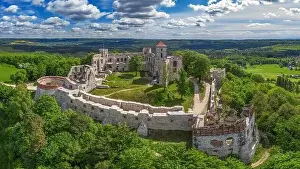 Trail of the Eagles Nests - Tenczyn Castle in Rudno