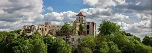 Trail of the Eagles Nests - Tenczyn Castle in Rudno
