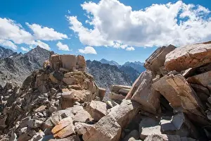 Grouse Prints: The trail to Kearsarge Pass is a difficult one